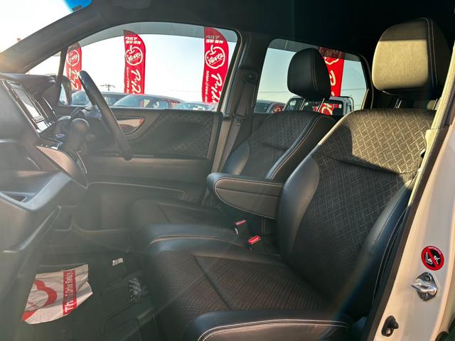 Ｎ－ＷＧＮカスタム Ｇ・Ｌパッケージ　ＥＴＣ　バックカメラ　ナビ　ＴＶ　オートクルーズコントロール　オートライト　ＨＩＤ　スマートキー　アイドリングストップ　ベンチシート　ＣＶＴ　盗難防止システム　ＡＢＳ　ＥＳＣ　ＣＤ　ＤＶＤ再生　ＵＳＢ（31枚目）