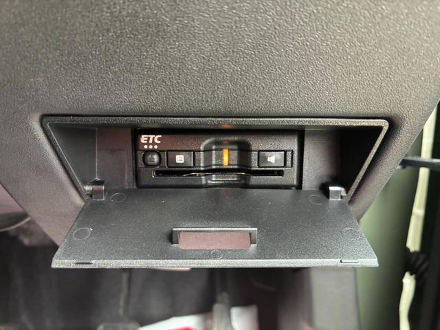 ジムニーシエラ ＪＣ　４ＷＤ　ドライブレコーダー　オートクルーズコントロール　レーンアシスト　衝突被害軽減システム　ナビ　ＬＥＤヘッドランプ　ヘッドライトウォッシャー　スマートキー　アイドリングストップ　電動格納ミラー（8枚目）