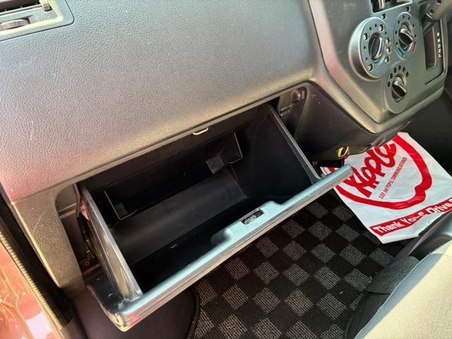 �݌Ɋm�F�ȂǂɊւ��ẮA���C�y�ɂ��₢���킹���������B