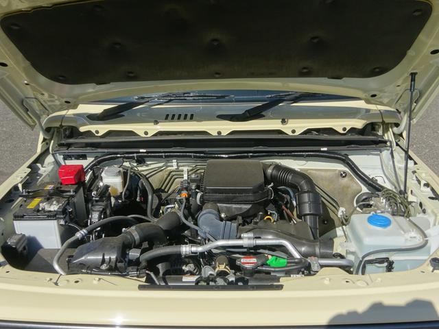 ジムニー XL ワンオーナー 禁煙車 純正大型ナビ フルセグ Bluetooth対応 バックカメラ ビルトインETC マットガード スマートキーX2 プッシュスタート(11枚目)