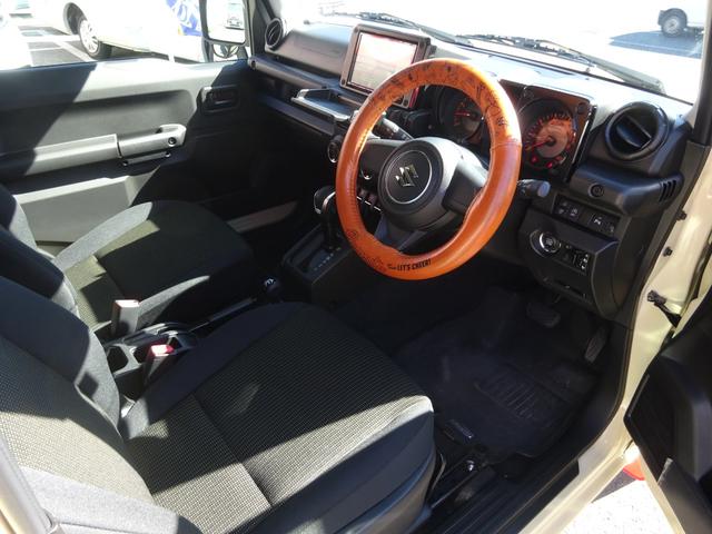 ジムニー XL ワンオーナー 禁煙車 純正大型ナビ フルセグ Bluetooth対応 バックカメラ ビルトインETC マットガード スマートキーX2 プッシュスタート(16枚目)