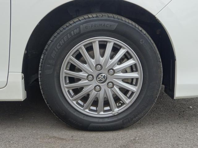 TOYOTA ESQUIRE HYBRID GI