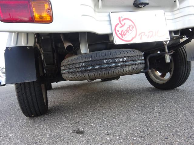 ハイゼットトラック 社外チューナー・CDプレーヤー・MP3プレーヤー・USB接続・社外スピーカー・社外アルミホイール(27枚目)
