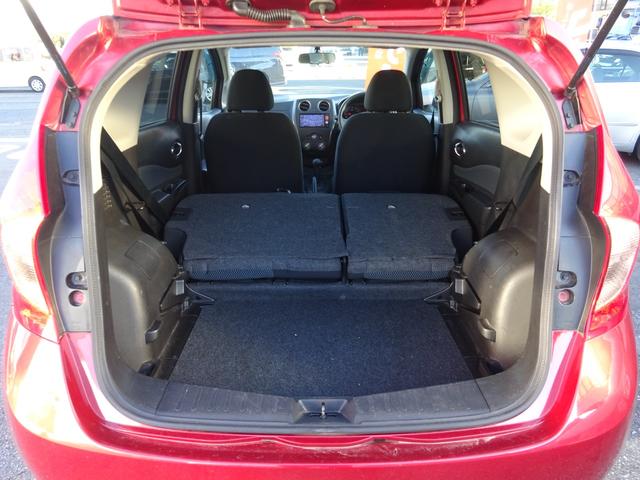 ノート Ｘ　純正ナビ・フルセグ・ＣＤプレーヤー・バックモニター・ＥＴＣ・プッシュスタート・スマートキー（２個）（28枚目）