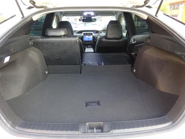 プリウス S モデリスタエアロ・モデリスタアルミホイール・ワンオーナー・純正ナビ・フルセグ・Bluetooth対応・バックモニター・ビルトインETC・ステアリングスイッチ・プッシュスタート・スマートキー2個(31枚目)