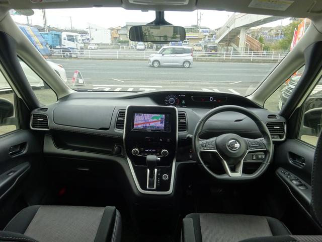 セレナ ハイウェイスター Vセレクション 社外ナビ・フルセグ・Bluetooth対応・全方位モニター・前方カメラ・サイドカメラ・バックモニター・インテリジェントパーキングアシスト・ビルトインETC・プッシュスタート・スマートキー(15枚目)