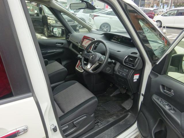 セレナ ハイウェイスター Vセレクション 社外ナビ・フルセグ・Bluetooth対応・全方位モニター・前方カメラ・サイドカメラ・バックモニター・インテリジェントパーキングアシスト・ビルトインETC・プッシュスタート・スマートキー(34枚目)