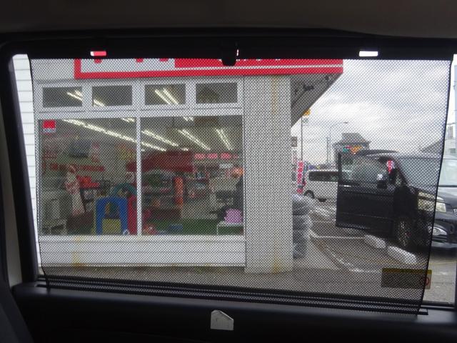 セレナ ハイウェイスター Vセレクション 社外ナビ・フルセグ・Bluetooth対応・全方位モニター・前方カメラ・サイドカメラ・バックモニター・インテリジェントパーキングアシスト・ビルトインETC・プッシュスタート・スマートキー(45枚目)