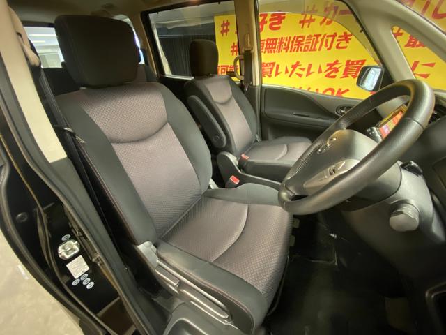 セレナ ハイウェイスター　Ｖセレクション　ＴＫ１８９６　純正ＳＤナビ（ＤＶＤ　ＣＤ　ＳＤ　Ｂｌｕｅｔｏｏｔｈ　地デジフルセグ）両側パワースライドドア　バックカメラＥＴＣ　クルーズコントロール　革巻きステアリング　アイドリングストップ（13枚目）