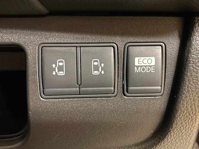 セレナ ハイウェイスター　Ｖセレクション　ＴＫ１８９６　純正ＳＤナビ（ＤＶＤ　ＣＤ　ＳＤ　Ｂｌｕｅｔｏｏｔｈ　地デジフルセグ）両側パワースライドドア　バックカメラＥＴＣ　クルーズコントロール　革巻きステアリング　アイドリングストップ（27枚目）