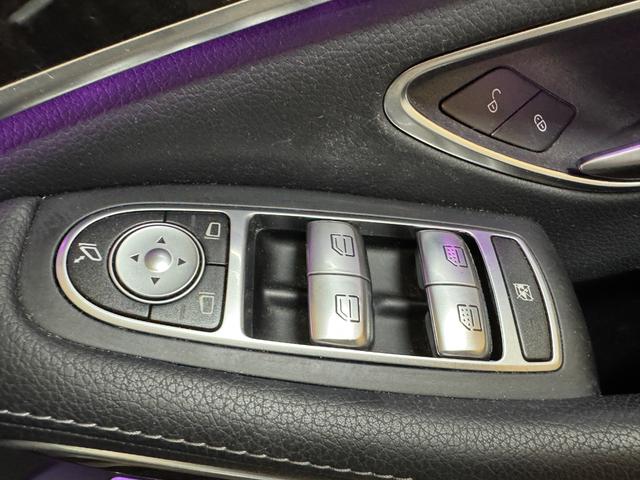 Ｓクラス Ｓ４００ハイブリッド　ＴＫ１８９７純正ナビ　地デジフルセグＴＶ　ＣＤ　ＤＶＤ　ＢＴ　ＥＴＣ　アラウンドビューモニター　パノラマサンルーフ　クリアランスソナー　フットトランクオープナー　純正１９インチＡＷ　車検２年付（40枚目）