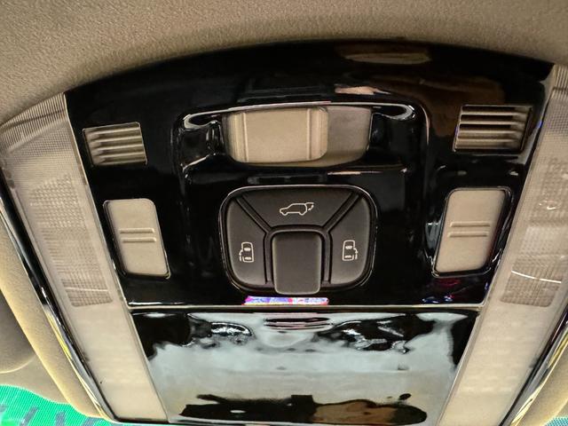 ヴェルファイア ２．４Ｚ　プラチナムセレクション　ＴＫ１９０６カロッツェリアサイバーナビ　地デジフルセグＴＶ走行中可　ＣＤ　ＤＶＤ　Ｂｌｕｅｔｏｏｔｈ　ミュージックサーバー　バックカメラ　ビルトインＥＴＣ　フロントハーフエアロ　社外２０インチＡＷ（28枚目）