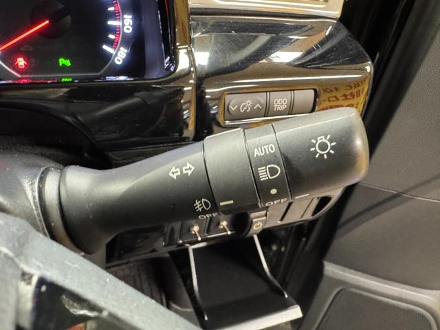 ヴェルファイア ２．４Ｚ　プラチナムセレクション　ＴＫ１９０６カロッツェリアサイバーナビ　地デジフルセグＴＶ走行中可　ＣＤ　ＤＶＤ　Ｂｌｕｅｔｏｏｔｈ　ミュージックサーバー　バックカメラ　ビルトインＥＴＣ　フロントハーフエアロ　社外２０インチＡＷ（62枚目）