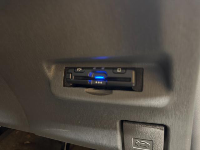 プリウス Sツーリングセレクション TK1932(24枚目)