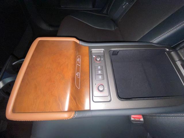 ＬＳ ＬＳ４６０　バージョンＳＺ　Ｉパッケージ　１９３９　電動ムーンルーフ　純正ＨＤＤマルチナビ　地デジフルセグ走行中視聴可能　Ｂｌｕｅｔｏｏｔｈ　ＤＶＤ　ＣＤ　ＭＳＶ　バックカメラ　ビルトインＥＴＣ　　革巻きステアリング　ステアリングヒーター（59枚目）