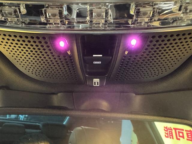 Ｓクラス Ｓ４００ハイブリッド　スポーツパッケージ　ＴＫ３００６純正ＨＤＤナビ　フルセグＴＶ　ＣＤ　ＤＶＤ　ＢＴ　ビルトインＥＴＣ　バックカメラ　フロント　アラウンドビューモニター　パノラマサンルーフ　純正１９インチＡＷ（30枚目）