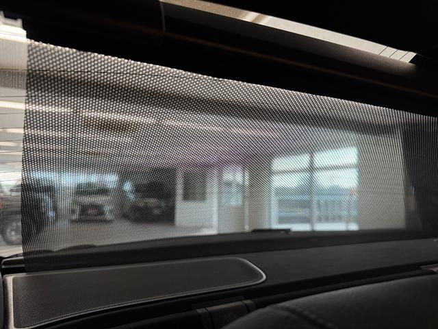 Ｓクラス Ｓ４００ハイブリッド　スポーツパッケージ　ＴＫ３００６純正ＨＤＤナビ　フルセグＴＶ　ＣＤ　ＤＶＤ　ＢＴ　ビルトインＥＴＣ　バックカメラ　フロント　アラウンドビューモニター　パノラマサンルーフ　純正１９インチＡＷ（75枚目）