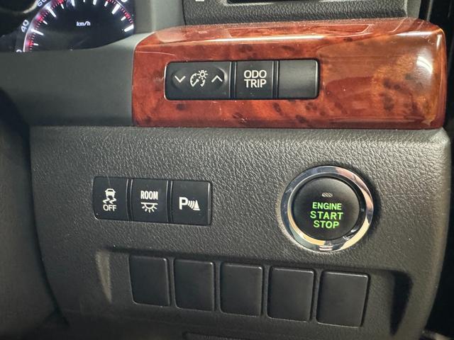 ヴェルファイア ２．４Ｚ　プラチナムセレクション　ＴＫ１９９９ディスプレイオーディオ　フルセグＴＶ　ＣＤ　ＤＶＤ　ＢＴ　ＥＴＣ　バックカメラ　クリアランスソナー　パワーバックドア　　社外トラストマフラー　ＲＳ－Ｒ車高調　社外レオニス１８インチＡＷ（27枚目）