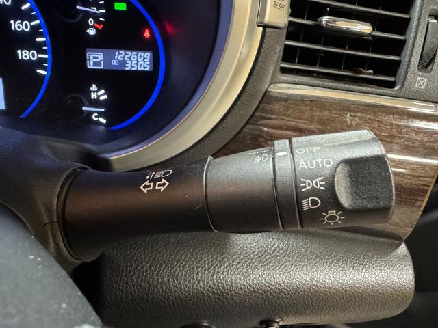 エルグランド 250ハイウェイスター TK1998純正HDDナビ 地デジフルセグTV CD DVD Bluetooth ビルトインETC バックカメラ 前後ドライブレコーダー ウィンカー付き電動格納ミラー 純正18インチAW(28枚目)