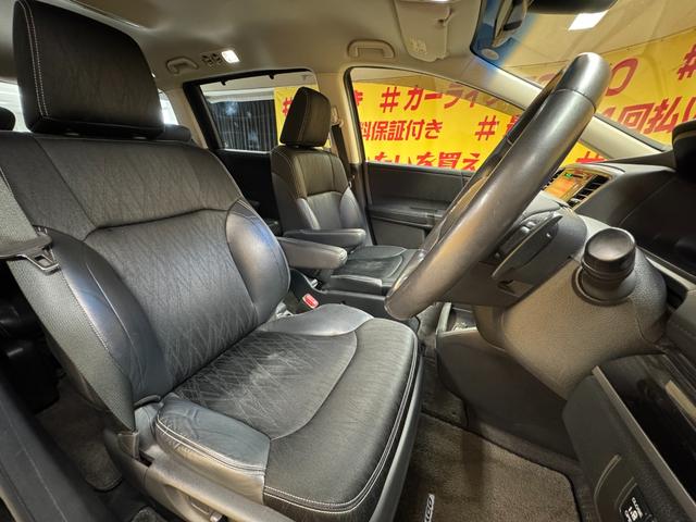 オデッセイ アブソルート・ＥＸ　ＴＫ３０１４純正インターナビ　地デジフルセグＴＶ　ＣＤ　ＤＶＤ　ＢＴ　バックカメラ　ビルトインＥＴＣ　革巻きハンドル　ステアリングスイッチ　パドルシフト　クルーズコントロール　純正１８インチＡＷ（14枚目）