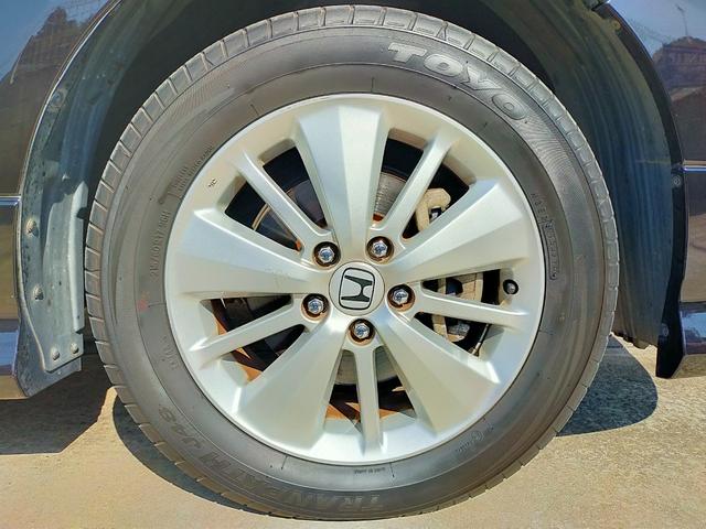 エリシオンプレステージ ＳＧ　ＨＤＤナビパッケージ　３００馬力　Ｖ型６気筒３．５リッターＶＴＥＣエンジン　ワンオーナー　禁煙車　両側パワースライドドア　純正ＨＤＤナビ　テレビ　ＥＴＣ　フリップダウンモニター　バックカメラ　純正１７インチアルミ　キーレス（35枚目）