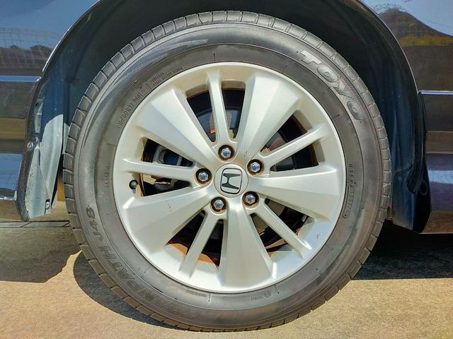 エリシオンプレステージ ＳＧ　ＨＤＤナビパッケージ　３００馬力　Ｖ型６気筒３．５リッターＶＴＥＣエンジン　ワンオーナー　禁煙車　両側パワースライドドア　純正ＨＤＤナビ　テレビ　ＥＴＣ　フリップダウンモニター　バックカメラ　純正１７インチアルミ　キーレス（36枚目）