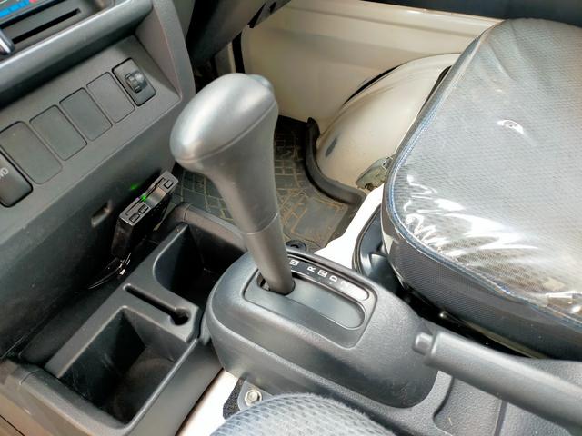 ハイゼットトラック 　ＦＲＰ中温冷凍車　マイナス７度〜プラス３５度　両側スライドドア仕様　切替式４ＷＤ　オートマ　エアコン　パワステ　パワーウインドウ　ワンオーナー　デジタルインナーミラー　ＥＴＣ　車検Ｒ９年１１月１４日（12枚目）