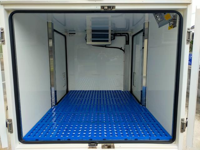ハイゼットトラック 　ＦＲＰ中温冷凍車　マイナス７度〜プラス３５度　両側スライドドア仕様　切替式４ＷＤ　オートマ　エアコン　パワステ　パワーウインドウ　ワンオーナー　デジタルインナーミラー　ＥＴＣ　車検Ｒ９年１１月１４日（21枚目）