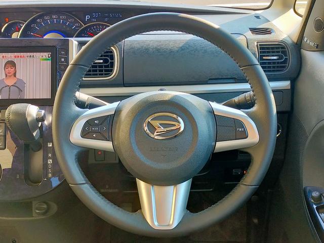 タント カスタムＲＳ　トップエディションＳＡＩＩＩ　インタークーラーターボ　衝突回避支援システム　スマートアシストＩＩＩ　女性ワンオーナー　７インチナビ　全周囲カメラ　ドラレコ　ＥＴＣ　両側パワースライドドア　ブルートゥース　テレビ　シートヒーター（12枚目）