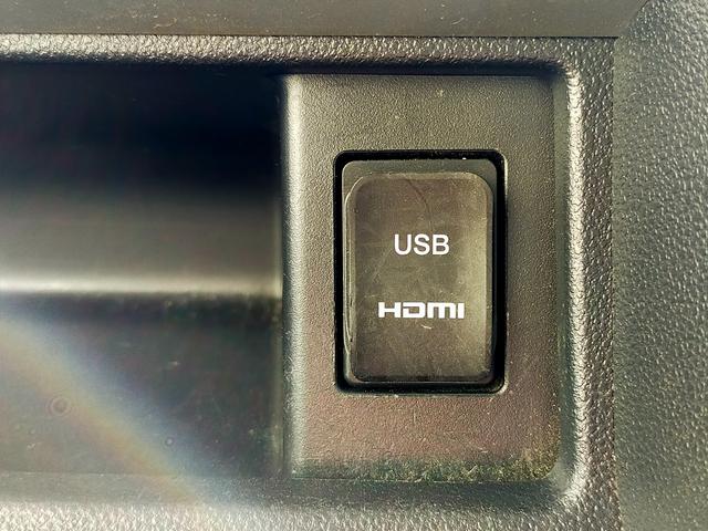 タント カスタムＲＳ　トップエディションＳＡＩＩＩ　インタークーラーターボ　衝突回避支援システム　スマートアシストＩＩＩ　女性ワンオーナー　７インチナビ　全周囲カメラ　ドラレコ　ＥＴＣ　両側パワースライドドア　ブルートゥース　テレビ　シートヒーター（28枚目）