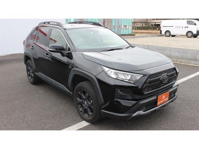 ＲＡＶ４ アドベンチャー　オフロードパッケージ　メーカー９型ナビ／Ｂカメラ／地デジ／電動Ｒゲート／衝突軽減／レーダクルコン／温冷シート／ＥＴＣ／（9枚目）