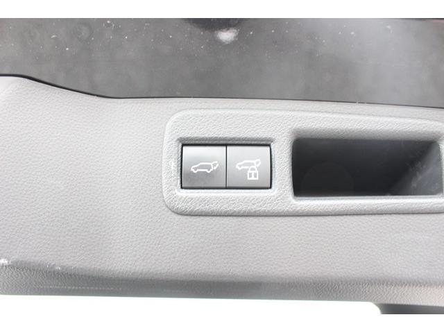 Ｚ　１２型ナビ／バックカメラ／地デジ／電動リアゲート／ＪＢＬ／運転支援／レーダークルコン／ＥＴＣ２．０／(8枚目)