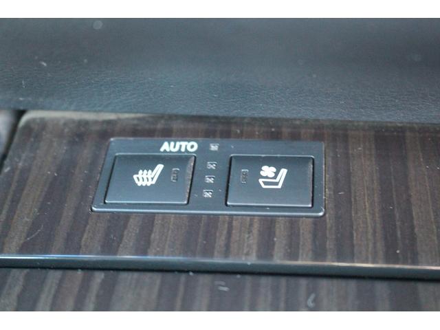 ＧＳ ＧＳ３５０　Ｆスポーツ　ＯＰ３眼ＬＥＤ／純正ナビ／地デジ／温熱黒革／衝突軽減／Ｂカメラ／レーダークルーズコントロール／ＥＴＣ２．０（11枚目）