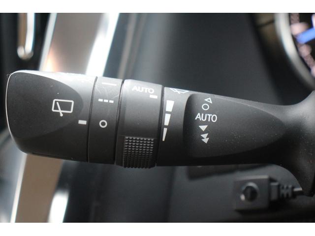 アルファード ２．５Ｇ　サンルーフ／純正１０型ナビ／本革シート／地デジ／温冷シート／ＬＥＤヘッドライト／クルーズコントロール／ＥＴＣ／（47枚目）