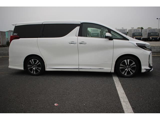 アルファード ２．５Ｓ　Ｃパッケージ　令和４年登録／モデリスタエアロ／サンルーフ／純正９型ディスプレイオーディオ／地上デジタル／バックカメラ／後席モニター／３眼ＬＥＤヘッドライト／シートベンチレーション／黒革シート／（15枚目）