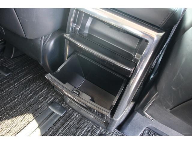 ヴェルファイア ２．５Ｚ　Ｇエディション　Ｒ２登録／純正ＤＡ／後席モニター／Ｂカメラ／３眼ＬＥＤ／両側電動／レーダークルーズコントロール／純正１８ＡＷ（60枚目）