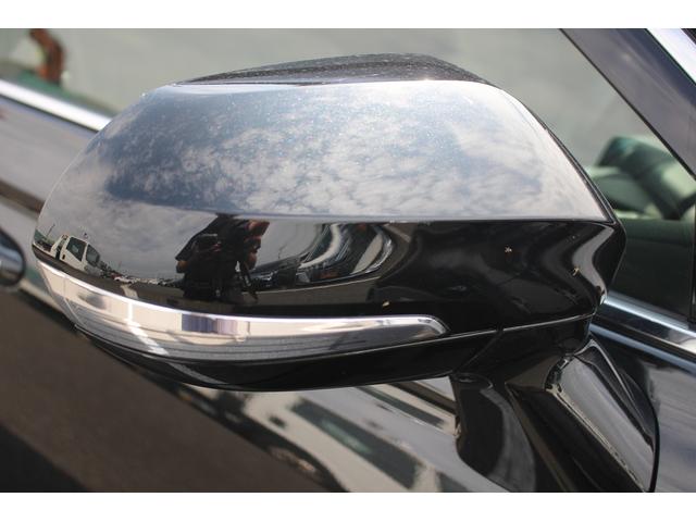 クラウンハイブリッド Ｇ－エグゼクティブ　１２．３型ナビ／全周囲カメラ／地デジ／温冷黒革／３眼ＬＥＤヘッドライト／純正１８アルミホイール／ＥＴＣ２．０／レーダークルーズコントロール（30枚目）