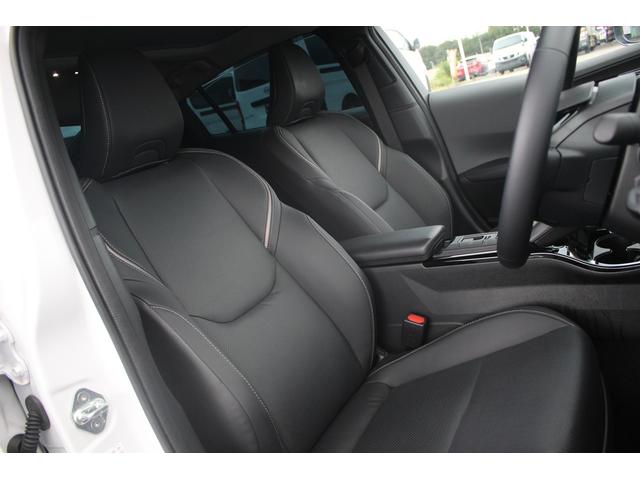 プリウス Ｚ　Ｒ６登録／４ＷＤ／パノラマルーフ／純正１２．３型ディスプレイオーディオナビ／地デジ／全周囲カメラ／トヨタセーフティーセンス／温冷黒革シート／電動リアゲート／ＥＴＣ２．０／アイドリングストップ／（35枚目）