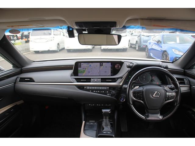 ＥＳ ＥＳ３００ｈ　１オーナー／サンルーフ／純正ナビ／地デジ／バックカメラ／３眼ＬＥＤ／温冷黒革／ＥＴＣ２．０／ステアリングヒーター／電動リアシェード／レクサスセーフティーシステム／ブラインドスポットモニター（40枚目）