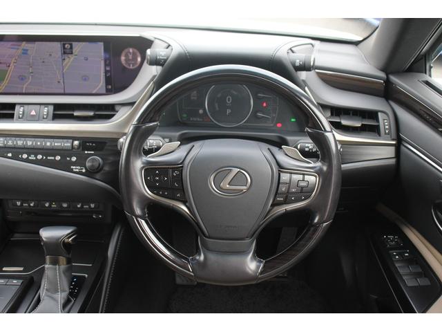 ＥＳ ＥＳ３００ｈ　１オーナー／サンルーフ／純正ナビ／地デジ／バックカメラ／３眼ＬＥＤ／温冷黒革／ＥＴＣ２．０／ステアリングヒーター／電動リアシェード／レクサスセーフティーシステム／ブラインドスポットモニター（41枚目）