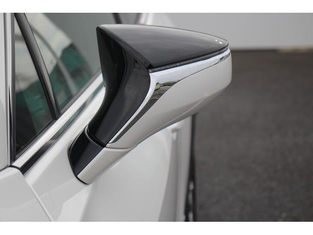 ＵＸ ＵＸ２５０ｈ　バージョンＣ　純正ナビ／地デジ／バックカメラ／温熱黒革／アダクティブクルーズコントロール／衝突軽減ブレーキ／ＬＥＤヘッドライト／ＥＴＣ２．０／オートハイビーム／パワーシート／ハンドルヒーター／オートハイビーム／（28枚目）