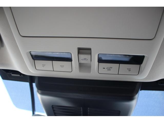 ＣＸ－６０ ＸＤ－ハイブリッド　プレミアムスポーツ　純正ナビ／地デジ／サンルーフ／ＢＯＳＥサウンド／電動Ｒゲート／温冷白革シート／レーダークルーズコントロール／ＥＴＣ／４ＷＤ／衝突軽減ブレーキ／パワーシート／純正アルミホイール／障害物センサー／（69枚目）