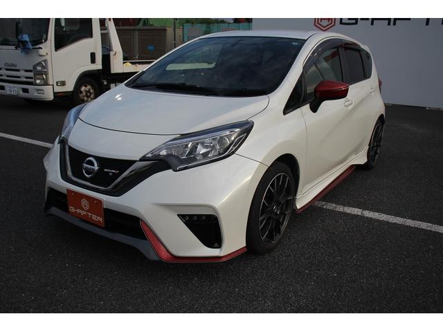 ノート 　５ＭＴ／ＮＩＳＭＯエアロ／ＨＫＳマフラー／社外ナビ／Ｂカメラ／純正１７ＡＷ／電動格納ミラー／ＬＥＤヘッドライト／地デジ／フォグライト／オートライト／スマートキー／プッシュスタート／（15枚目）