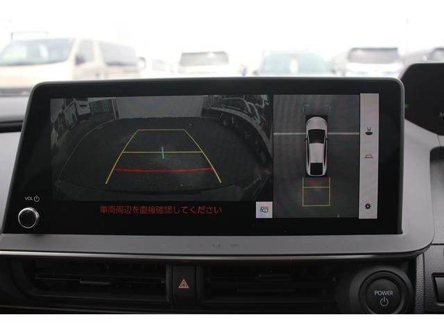 プリウス Ｚ　１２．３型ディスプレイオーディオ／全周囲カメラ／地デジ／衝突軽減ブレーキ／レーダークルーズコントロール／電動リアゲート／温冷黒革／ＥＴＣ２．０／パワーシート／純正アルミホイール／（4枚目）