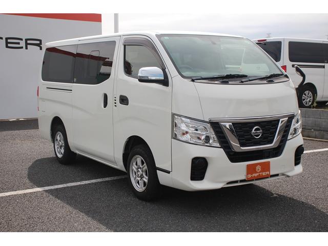 ＮＶ３５０キャラバンバン 　ナビ／バックカメラ／地上デジタル放送／ＬＥＤヘッドライト／両側スライドドア／社外１５インチアルミホイール／Ｂｌｕｅｔｏｏｔｈ／ＥＴＣ／ＤＶＤ／ＣＤ／六人乗り／エアコン／パワーウインドウ／ディーゼル／（10枚目）