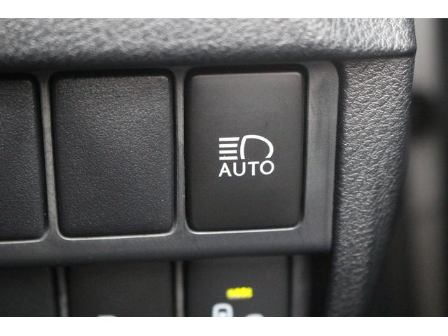 ＲＣ ＲＣ３００　バージョンＬ　ワンオーナー／マークレビンソン／サンルーフ／純正ナビ／地デジ／温冷革シート／三眼ＬＥＤヘッドライト／バックカメラ／ＥＴＣ２．０／アイドリングストップ／衝突軽減ブレーキ／純正アルミホイール／（41枚目）