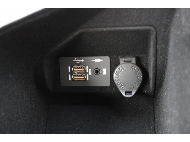 ＲＣ ＲＣ３００　バージョンＬ　ワンオーナー／マークレビンソン／サンルーフ／純正ナビ／地デジ／温冷革シート／三眼ＬＥＤヘッドライト／バックカメラ／ＥＴＣ２．０／アイドリングストップ／衝突軽減ブレーキ／純正アルミホイール／（61枚目）