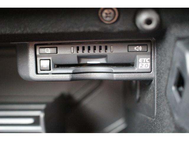 ＲＣ ＲＣ３００　バージョンＬ　ワンオーナー／マークレビンソン／サンルーフ／純正ナビ／地デジ／温冷革シート／三眼ＬＥＤヘッドライト／バックカメラ／ＥＴＣ２．０／アイドリングストップ／衝突軽減ブレーキ／純正アルミホイール／（65枚目）