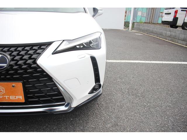 ＵＸ ＵＸ３００ｅ　バージョンＬ　ワンオーナー／純正ナビ／地デジ／バックカメラ／ＬＥＤヘッドライト／レーダークルーズコントロール／ヘッドアップディスプレイ／ＥＴＣ２．０／パワーバックドア／ブラインドスポットモニター／シートヒーター／（23枚目）