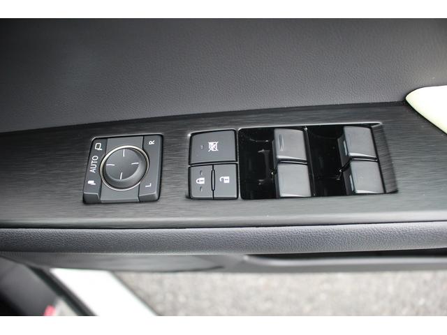 ＵＸ ＵＸ３００ｅ　バージョンＬ　ワンオーナー／純正ナビ／地デジ／バックカメラ／ＬＥＤヘッドライト／レーダークルーズコントロール／ヘッドアップディスプレイ／ＥＴＣ２．０／パワーバックドア／ブラインドスポットモニター／シートヒーター／（63枚目）
